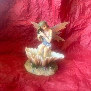 Faerie Glen Fairy’s PearlShine FG818 Vintage